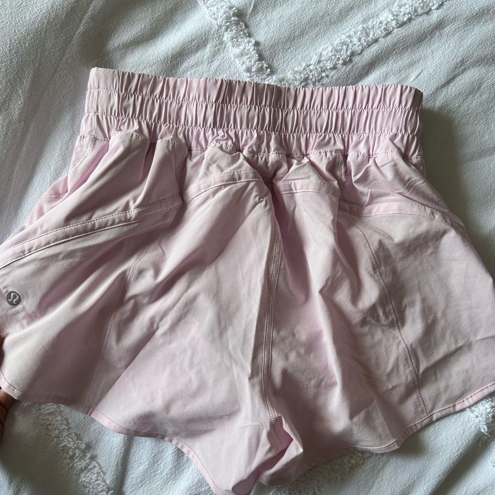 Lululemon SET in meadowsweet pink